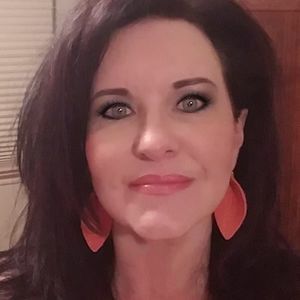 Meet your Posher, Earlene